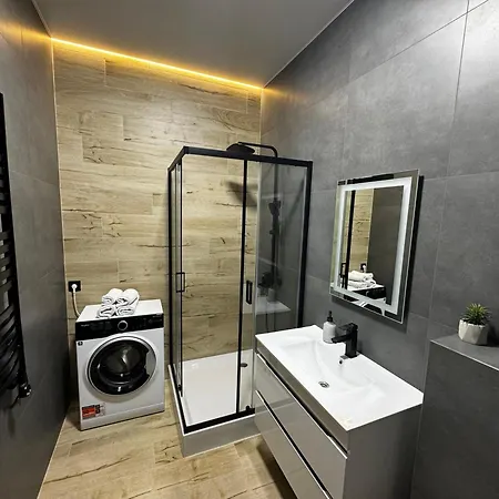 в жк вікінг пимоненка зелена Apartment