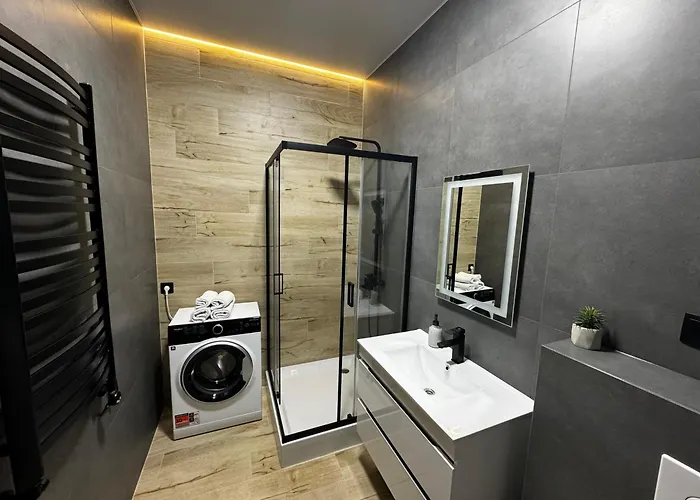 в жк вікінг пимоненка зелена Apartmán